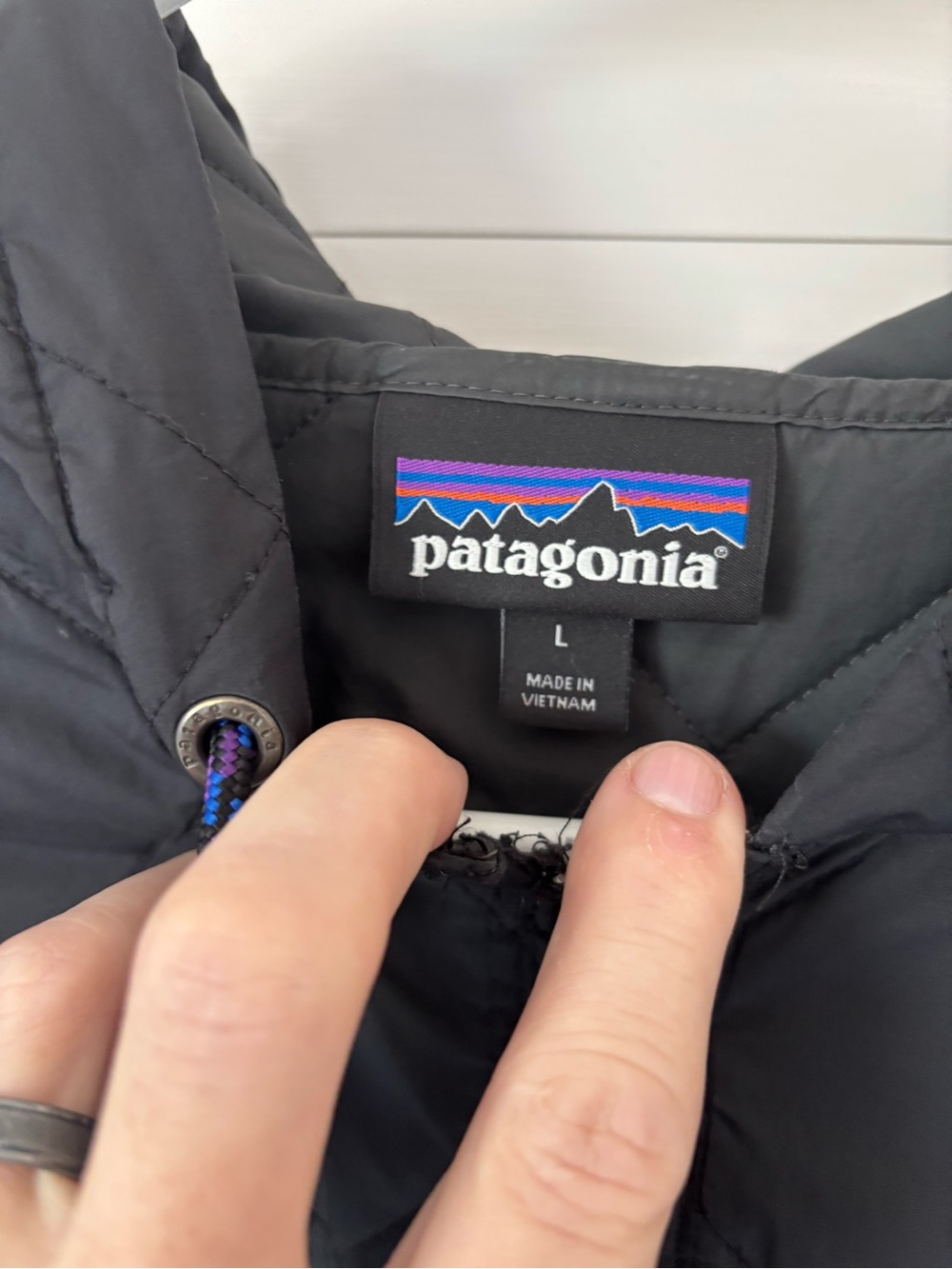 Patagonia Black Quilted Hooded Puffer Jacket-Large - Picture 2 of 6